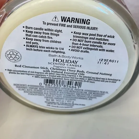 Bath & Body Works “Holiday” 3-wick candle - Picture 2 of 3